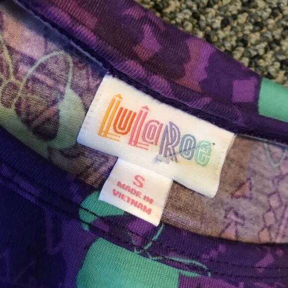 LULAROE IRMA SHIRT SIZE S SMALL DISNEY MINNIE MOUSE PURPLE NEW W TAGS - Picture 4 of 4